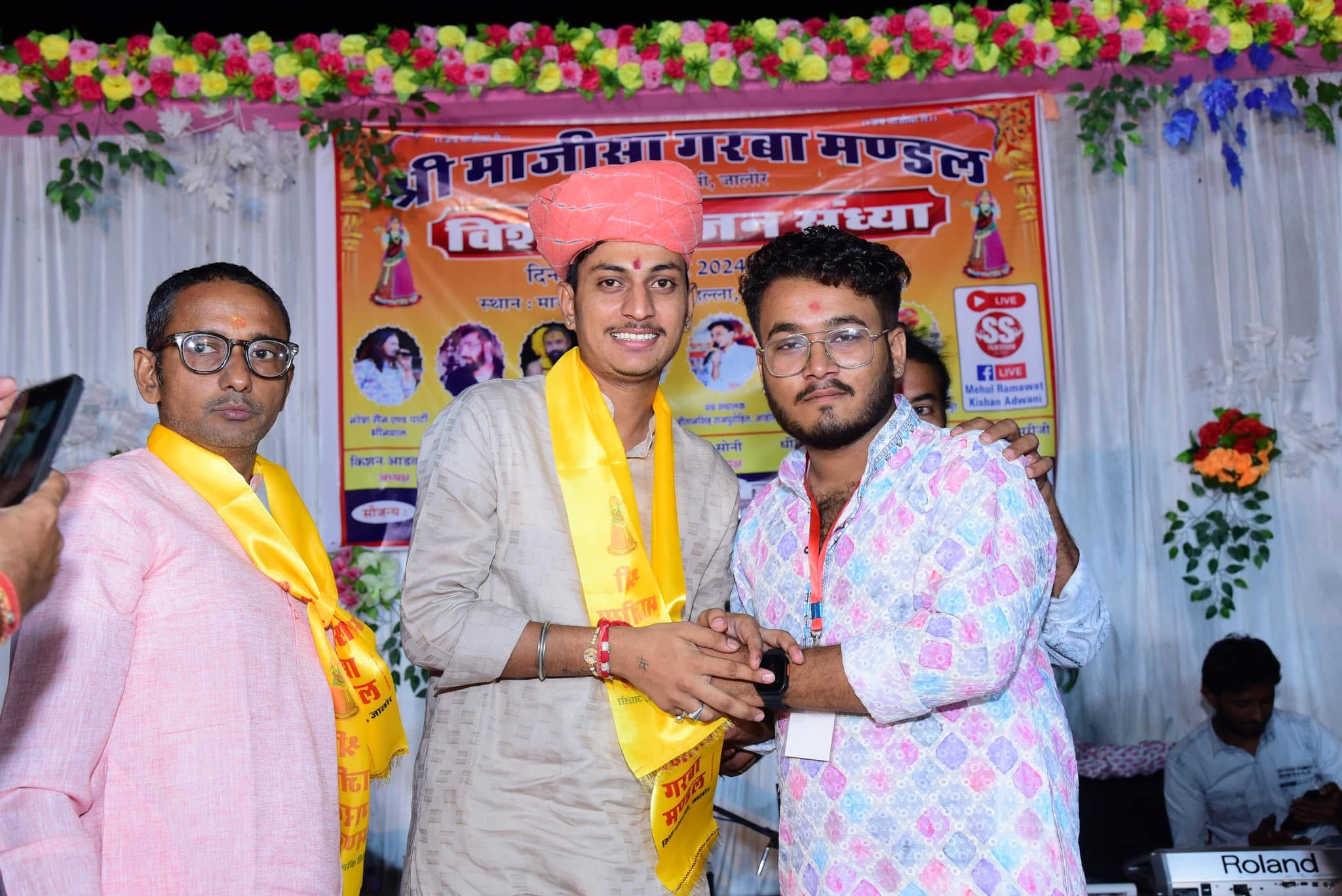 Shaitan Singh Vavdi Youth Icon Stage Honor